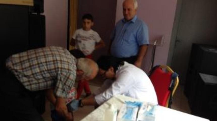 Kartepe&rsquo;de S&uuml;nnet &Ccedil;ocukları Muayeneden Ge&ccedil;irildi