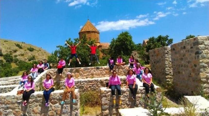 Gevaş&rsquo;ta 2015 Gen&ccedil;lik Kampları Başladı