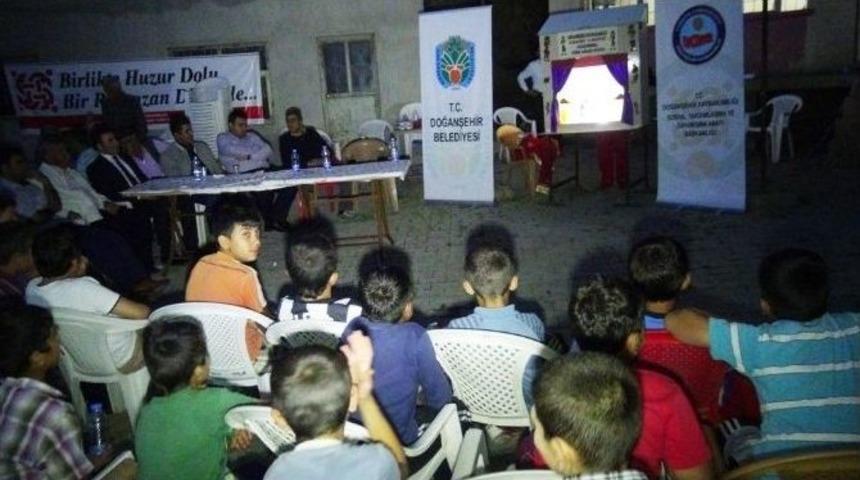 Kaymakamlığın İftar Yemeğinde Hacivat Oyunu