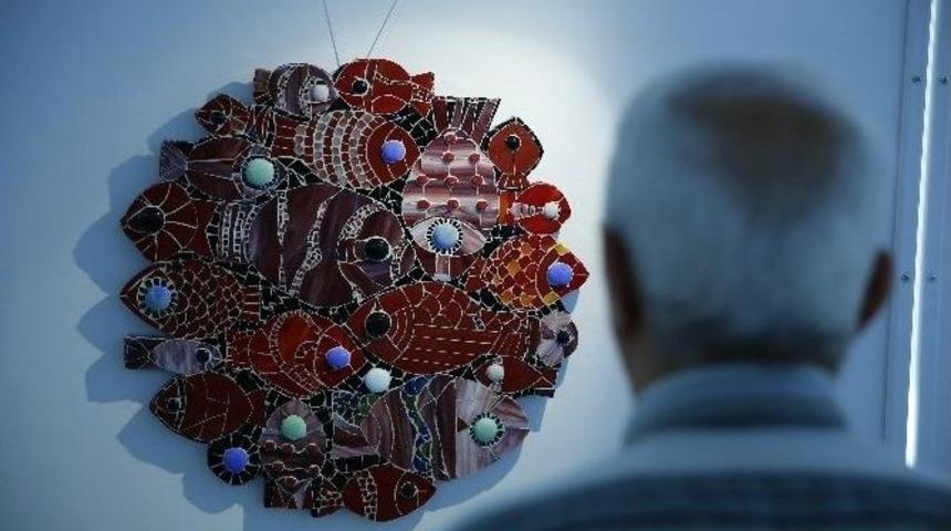 Konak&rsquo;ta Kursiyerler Başarılarıyla G&ouml;z Doldurdu