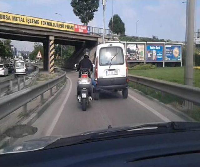 Bursa'da, Kazaya Davetiye Çıkartan Yardım