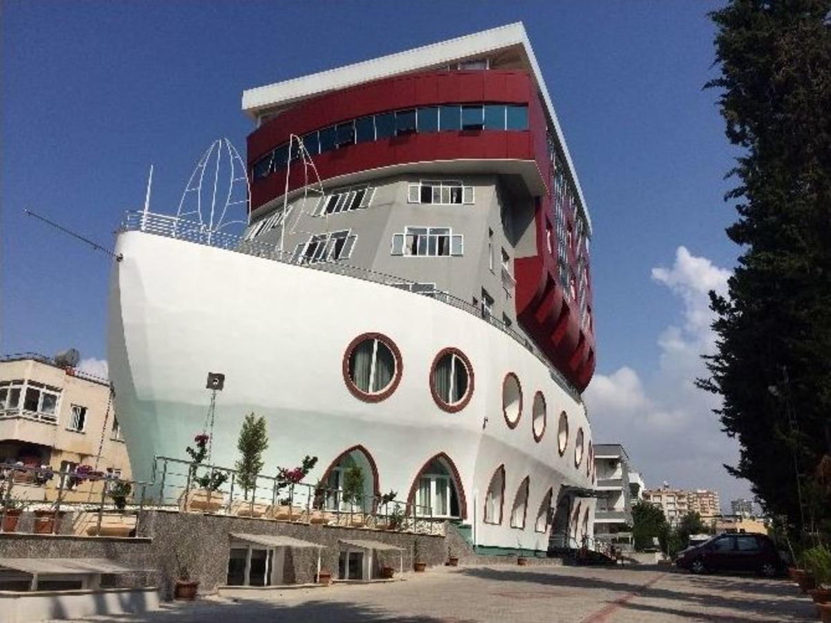 Gemi Değil &Ouml;ğrenci Yurdu