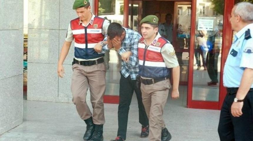 Antalya&rsquo;da Uyuşturucu Zanlıları Tutuklandı