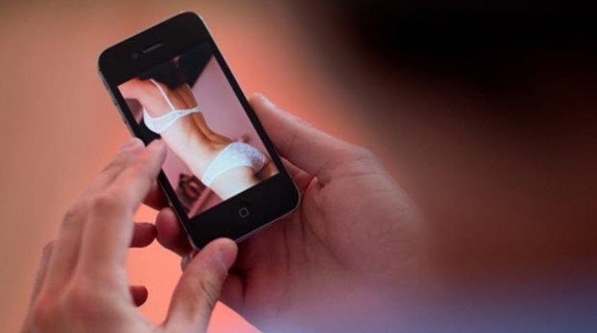 Porno sekt&ouml;r&uuml; Snapchat'i avucuna aldı