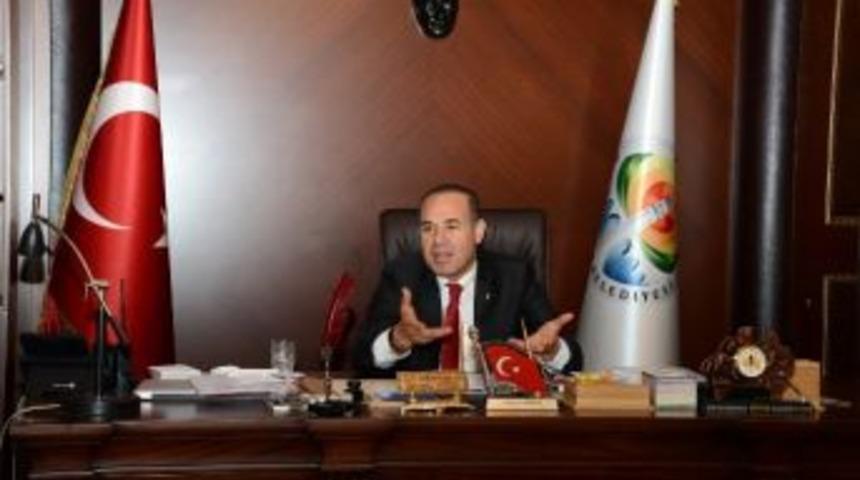 Ceyhan Depreminin Yıld&ouml;n&uuml;m&uuml;