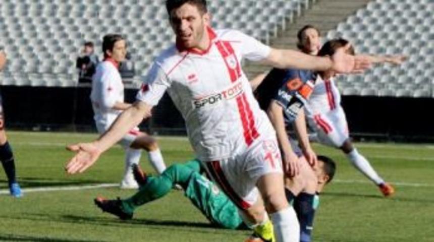 G&ouml;ztepe Musa Sinan Ile Anlaştı