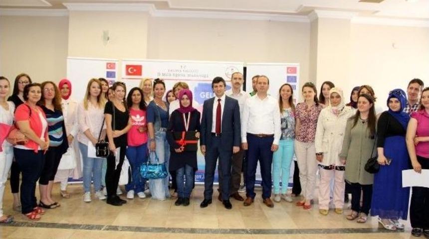 Yalova&rsquo;daki 120 &Ouml;ğretmene Liderlik Sertifikası