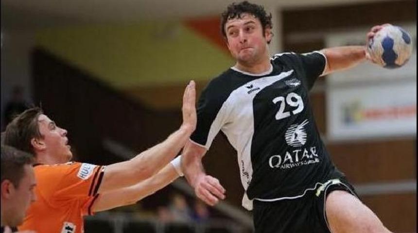 Hentbolde Sırp Gol Kralı Malencici Nil&uuml;fer Belediyespor'da