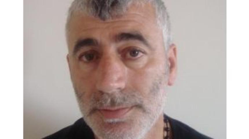 Otomobilin Altına Attığı Paketten Uyuşturucu &Ccedil;ıkınca G&ouml;zaltına Alındı