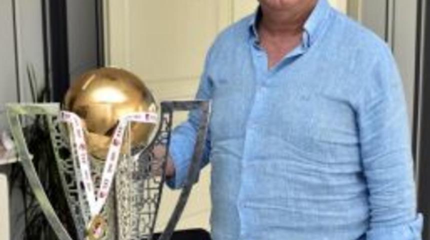 Antalyaspor Başkanı Gencer: Eto'o Imzayı Attıktan Sonra Gitti. Problem Yok