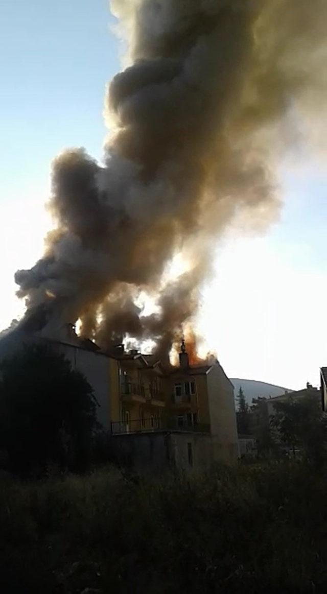 Yalvaç Belediyesi'nin sosyal tesisinde yangın