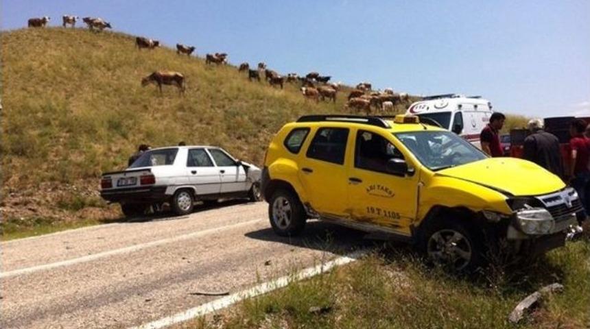 Sungurlu&rsquo;da Trafik Kazası : 2 Yaralı