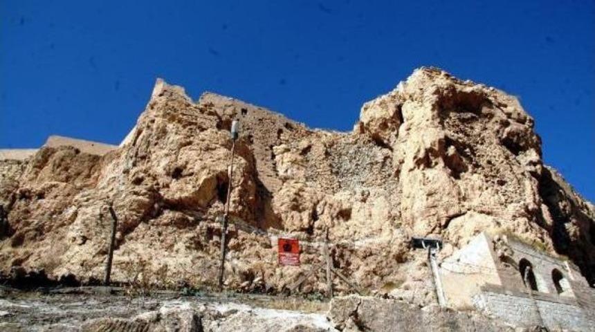 Mardin Kalesi'nin Halka A&ccedil;ılması I&ccedil;in Imza Kampanyası Başlatıldı