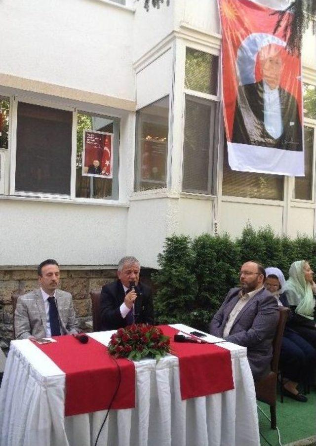 9. Cumhurbaşkanı S&uuml;leyman Demirel İ&ccedil;in Evinde Mevlit Okutuldu 1