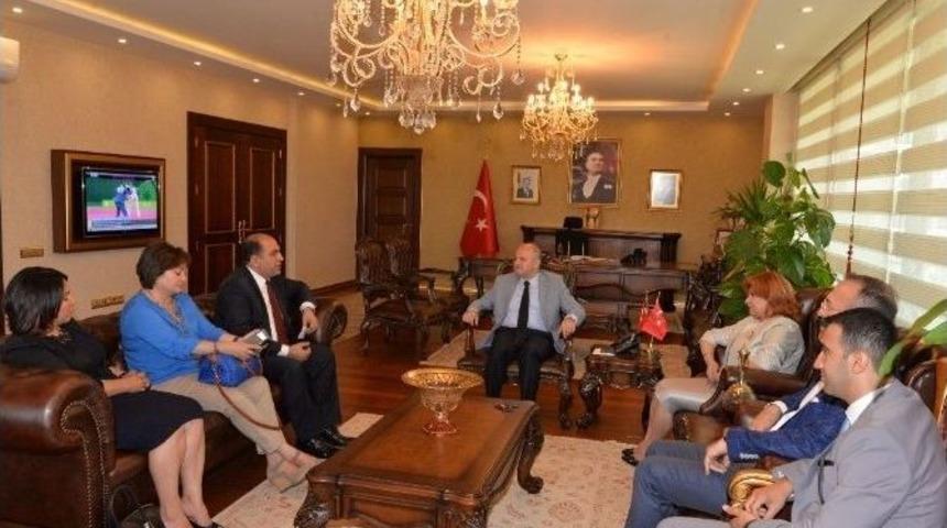 Irak Gaziantep Başkonsolosu Vali &Ccedil;akacak&rsquo;ı Ziyaret Etti