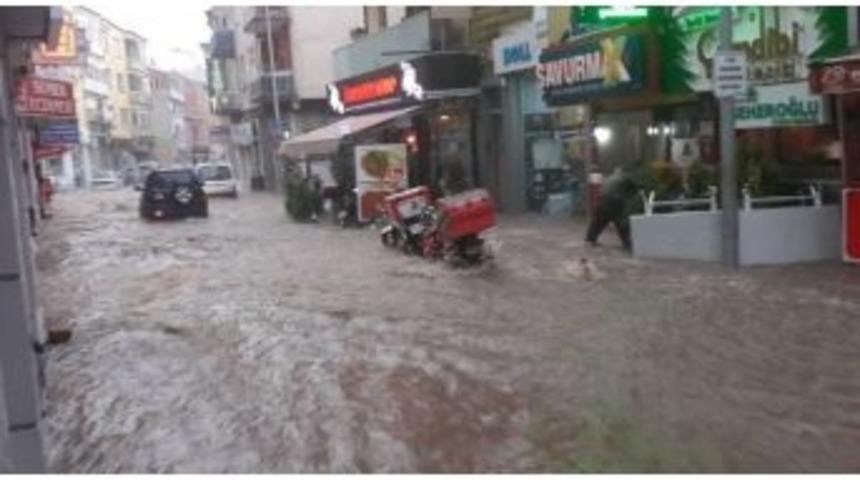 Uşak Ve &Ccedil;evresinde Hafta Sonu Kuvvetli Yağış Bekleniyor