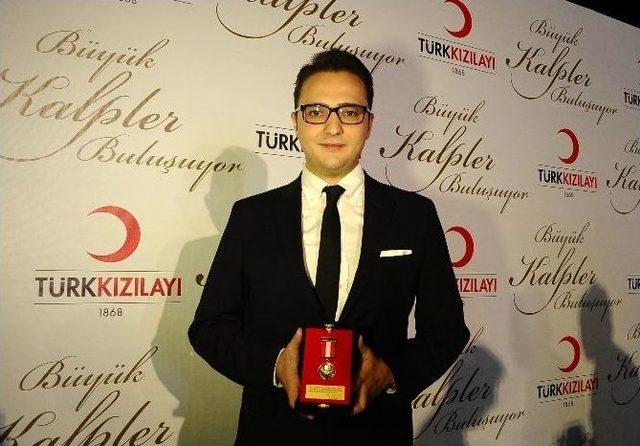 Kızılay’dan Mutlu Makarna’ya Ödül