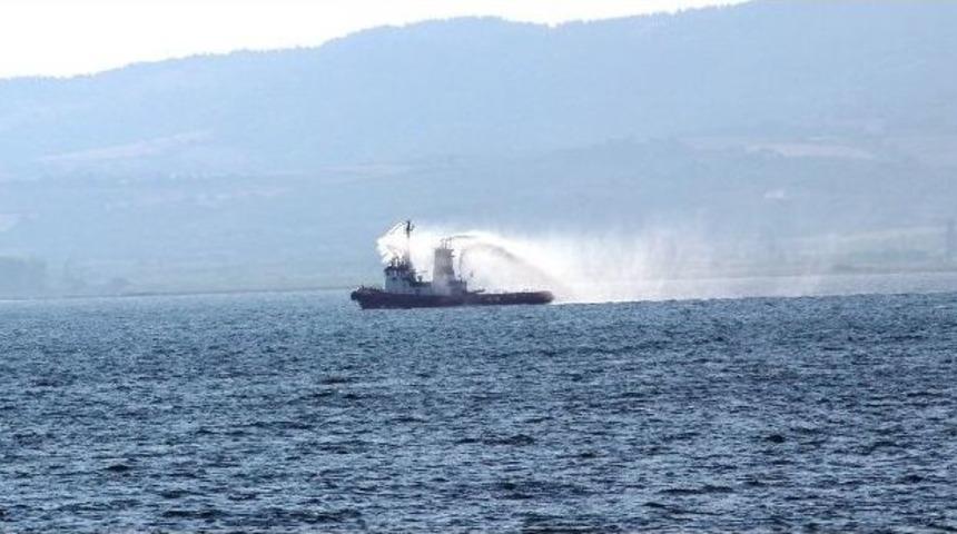 Gemi Kazası Sonrası Mazot Kokusu Paniği