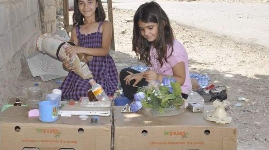 Siirtli Çocuklar Kendi Oyun Alanlarını Oluşturuyor