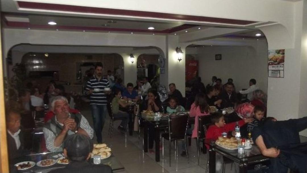 K&uuml;re&rsquo;de Muhtarlar İftarda Bir Araya Geldi