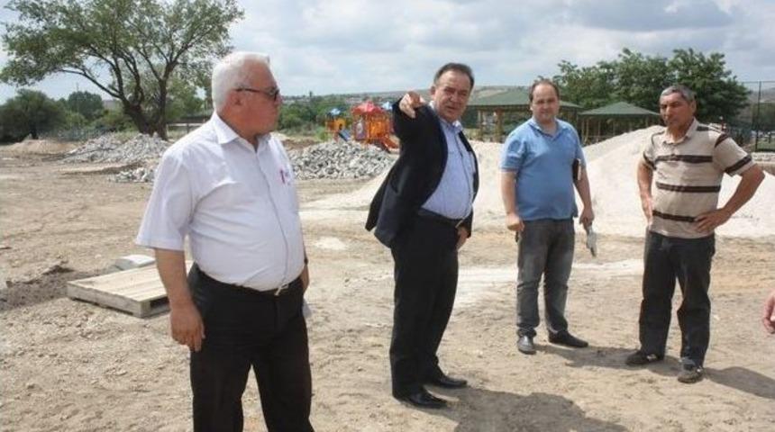 Başkan Babaoğlu, Spor Sahası &Ccedil;alışmalarını Yerinde İnceledi