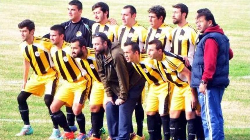 Nejat İşler Bodrum'da Futbol Okulu A&ccedil;ıyor