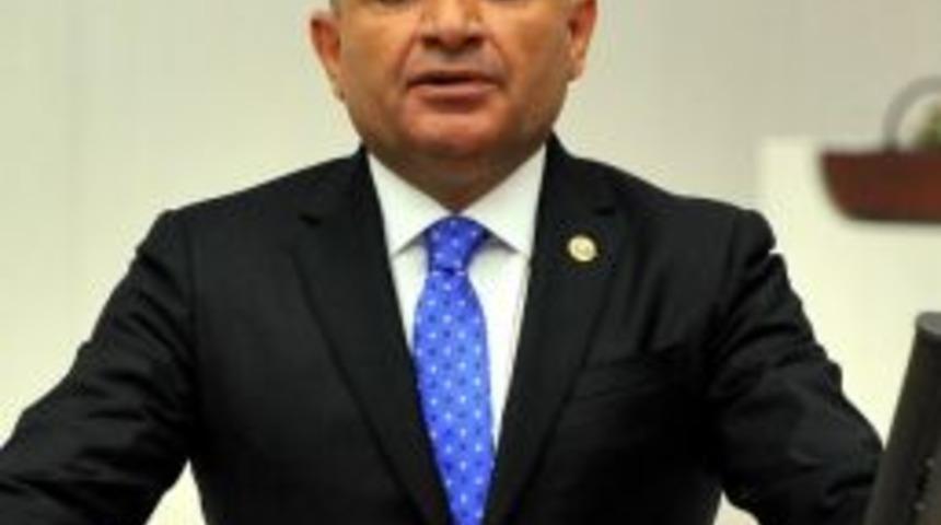 Chp'li Tarhan, Milli Eğitim Bakanı Avcı'ya 'g&ouml;revlerine Iade Edilmeyen Okul Y&ouml;neticilerini' Sordu