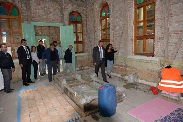 Tarihi Ali Paşa Camisi Yenileniyor