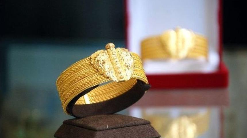 300 Yıllık Tokat Bileziği Geleneği