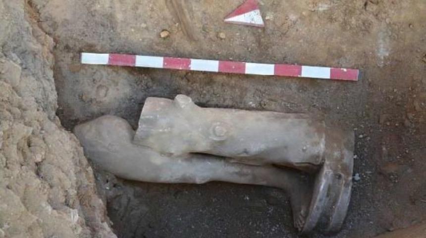 İnşaat Kazısından Roma D&ouml;nemi Sporcu Heykeli &Ccedil;ıktı