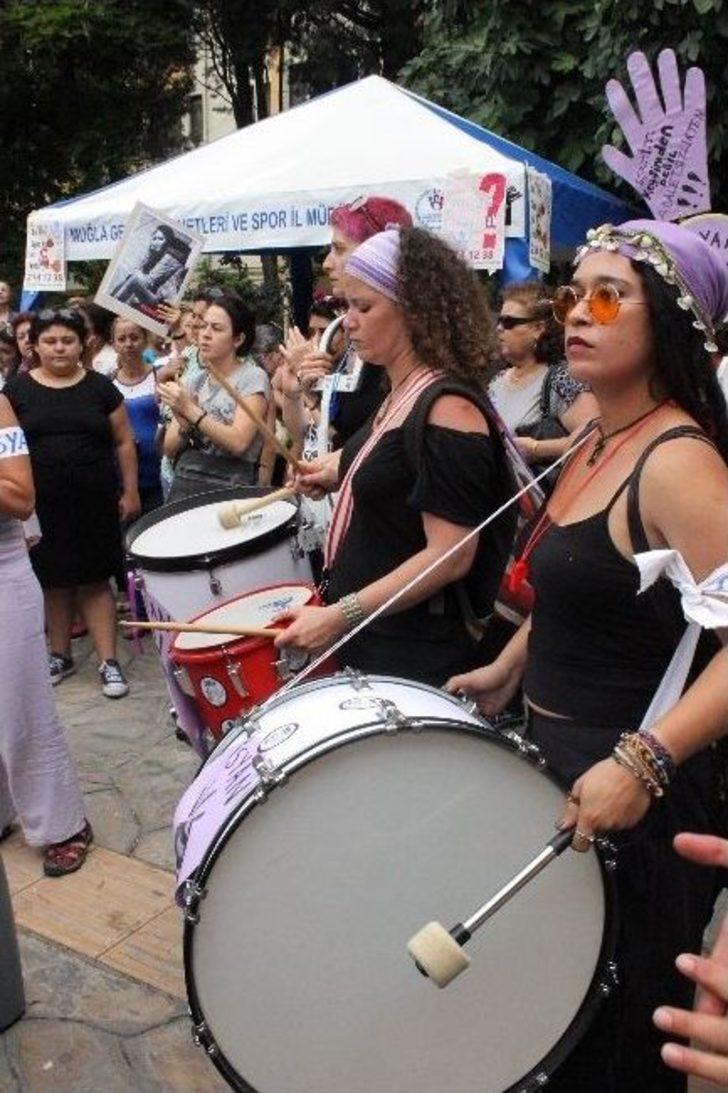 Kadınlar Kadınları Protesto Etti G5