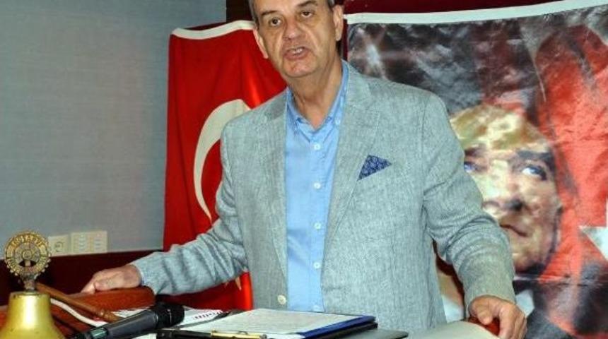 İlker Başbuğ:  T&uuml;rkiye'yi Atat&uuml;rk'&uuml;n G&ouml;sterdiği &Ccedil;ağdaş Hedefe Kadınlar G&ouml;t&uuml;recek