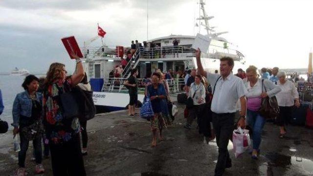 Gelibolu Önlerinde Yolcu Gemisiyle Tanker Çarpıştı (5)