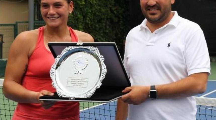 Batik Cup Başak Eraydın'ın