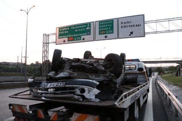 Takla Atan Otomobilden Yola Fırladı 1