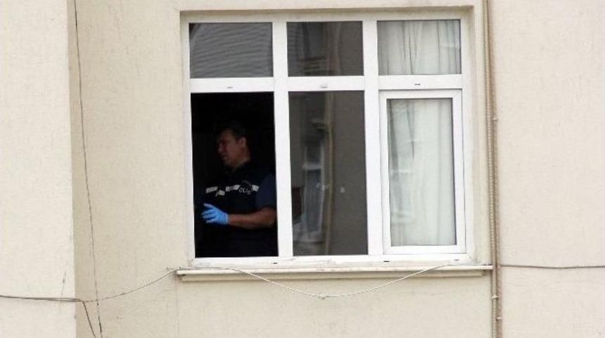 Kanser Olduğunu &Ouml;ğrendi İntihar Etti