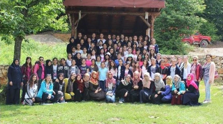 Eğlenceli Yaz Kampları Devam Ediyor