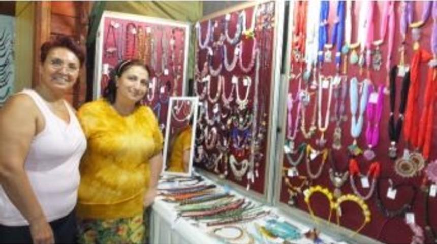 Burhaniye&rsquo;de Kadınların Takıları İlgi G&ouml;rd&uuml;