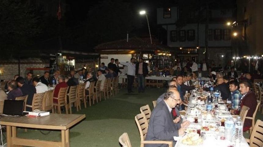 Alparslan T&uuml;rkeş Sahur Programı B&uuml;y&uuml;k İlgi G&ouml;rd&uuml;