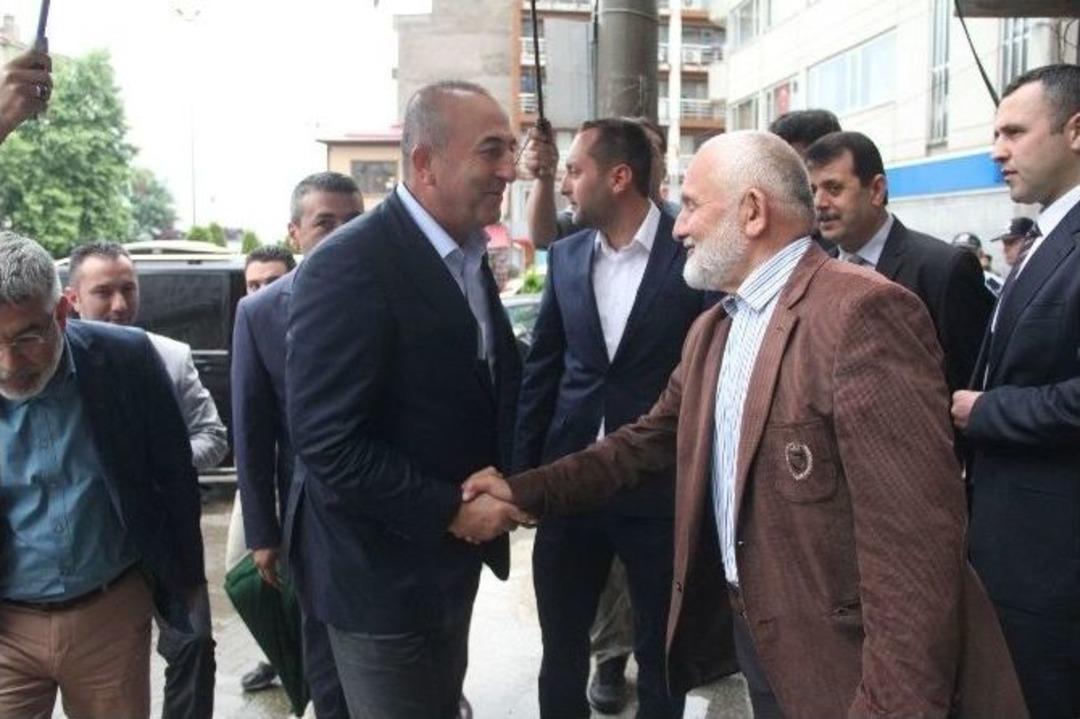 Bakan &Ccedil;avuşoğlu Giresun&rsquo;da