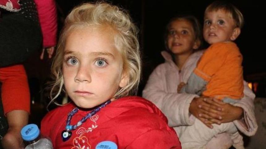 İstanbul&rsquo;A Gelen Ezidiler Otob&uuml;slerle Mardin&rsquo;E G&ouml;nderildi