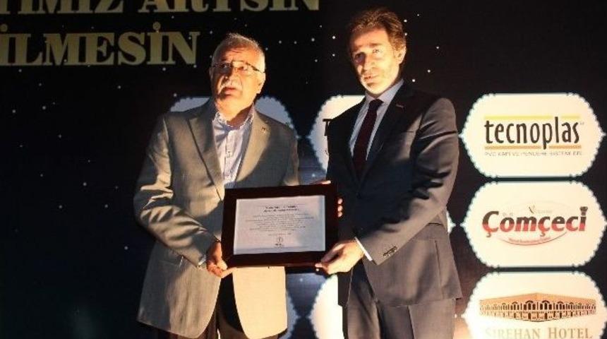 M&uuml;siad&rsquo;tan 500 Kişilik İftar Yemeği