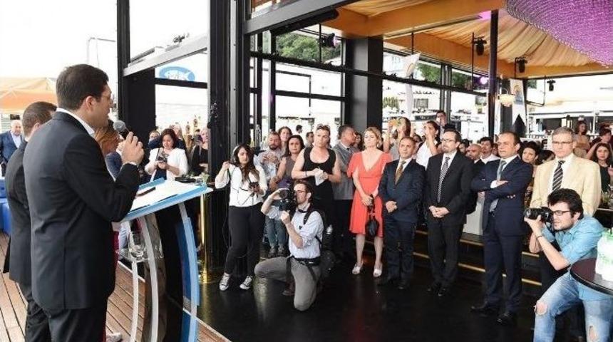 Beşiktaş&rsquo;ta Lgbti&rsquo;ler Onuruna Resepsiyon