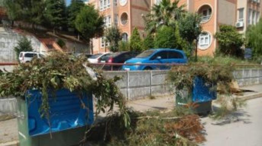 İzmit Belediyesi&rsquo;nden Konteynır Uyarısı