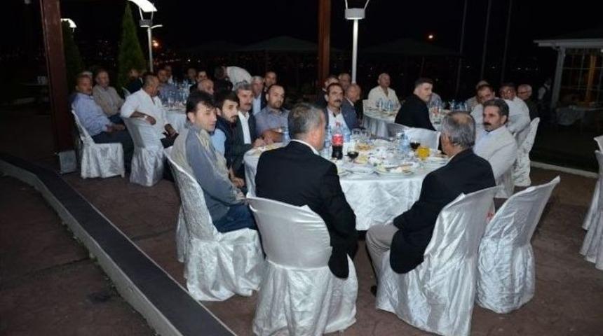 Başkan Keleş Muhtarlarla İftar A&ccedil;tı