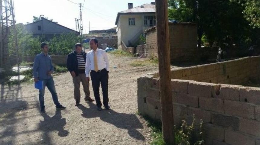 Kaymakam Erkan, K&ouml;ylerdeki &Ccedil;alışmalarını Yerinde İnceledi