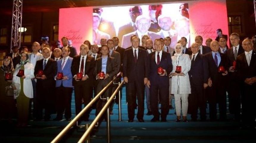 Cumhurbaşkanı&rsquo;ndan Adana&rsquo;ya 5 Altın Madalya