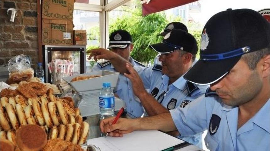 Ayvalık Belediye Zabıtasından Ramazan Pidesi Denetimi