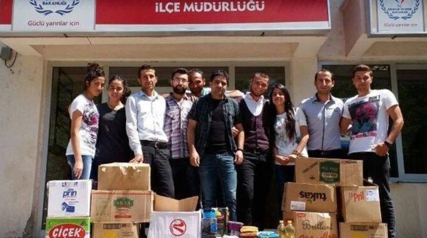 Gen&ccedil;lerin İyilik Kermesi Bir&ccedil;ok Aileyi Sevindirdi