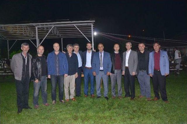 Bozüyük’te Güvercin Sevenler İftar Yemeğinde Buluştu